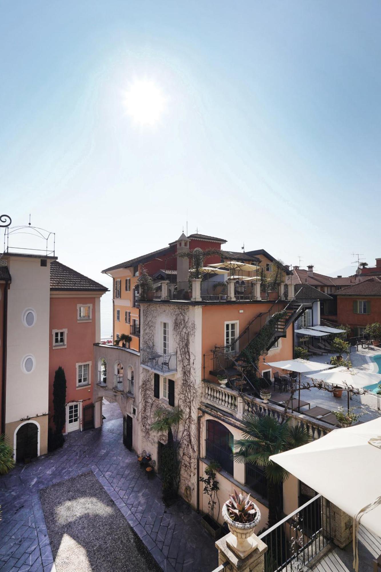 Residenza Dei Fiori Aparthotel Cannero Riviera Exterior photo