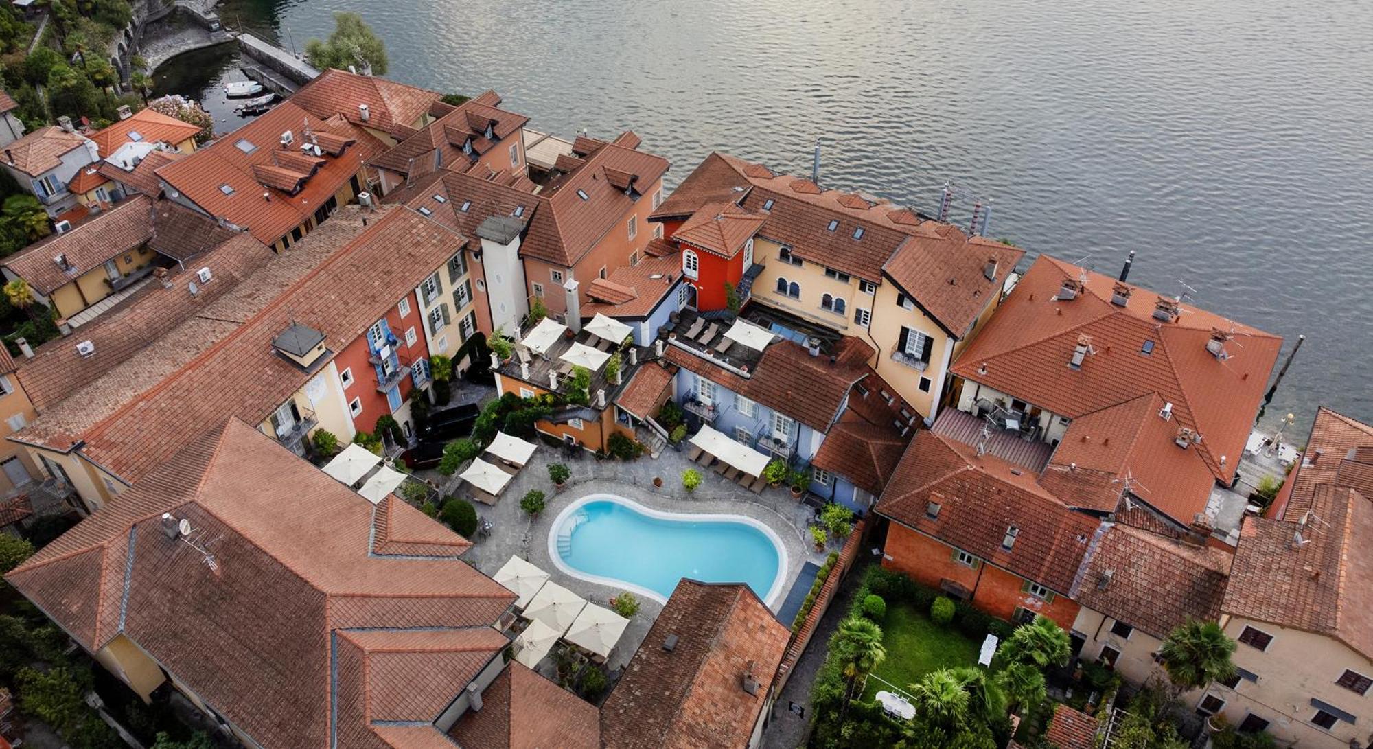 Residenza Dei Fiori Aparthotel Cannero Riviera Exterior photo