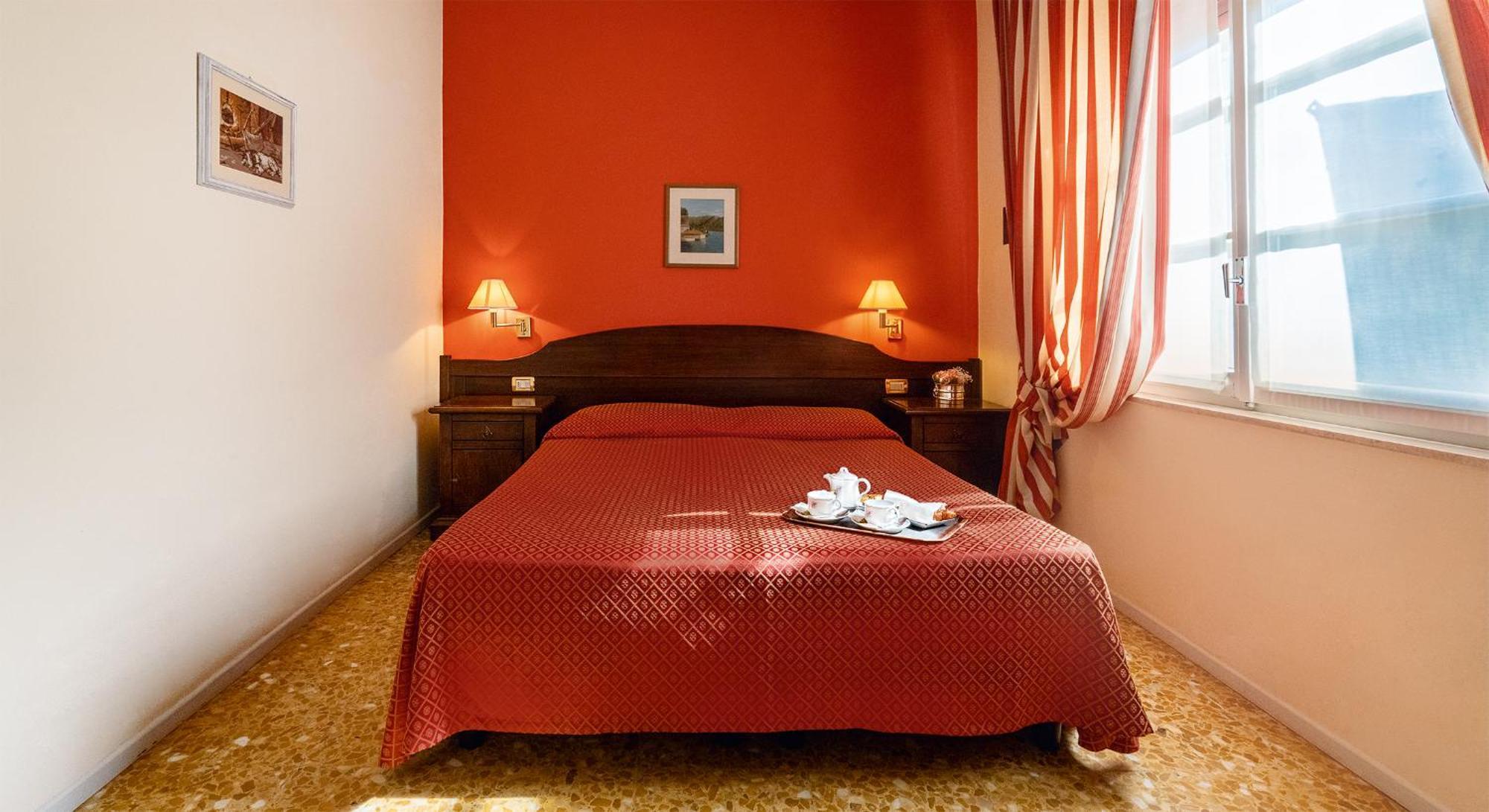 Residenza Dei Fiori Aparthotel Cannero Riviera Exterior photo