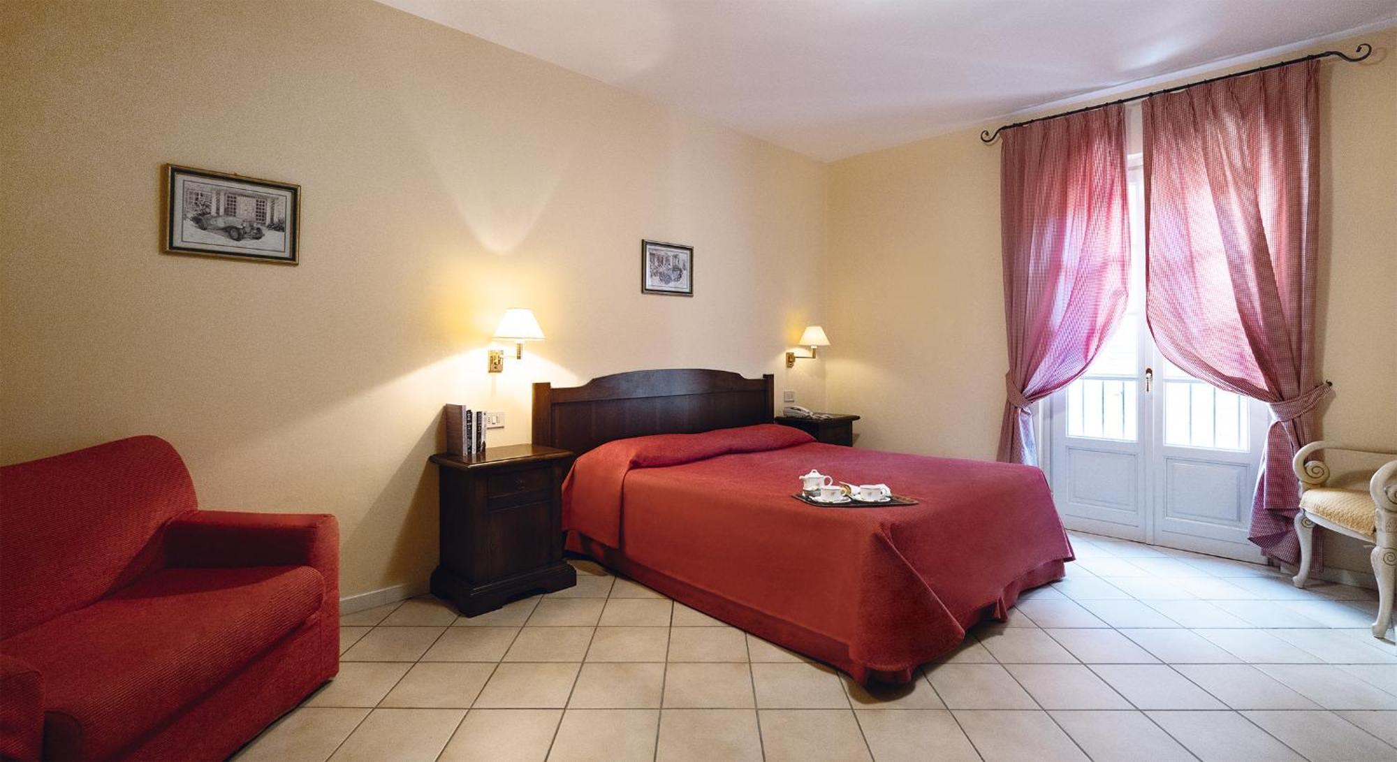 Residenza Dei Fiori Aparthotel Cannero Riviera Exterior photo